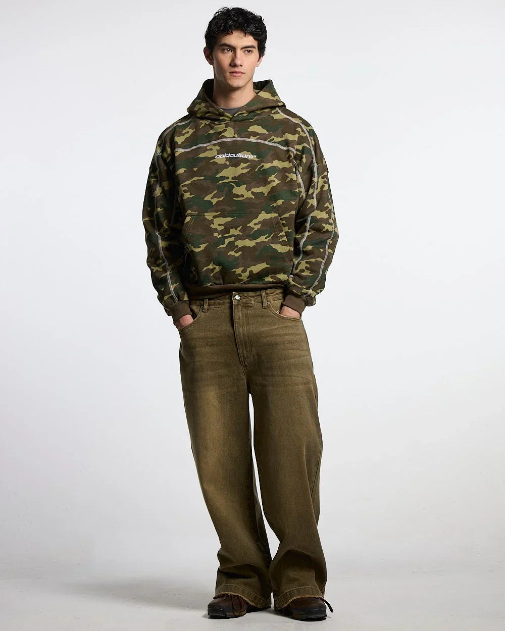 COLD CULTURE ROLLER HOODIE